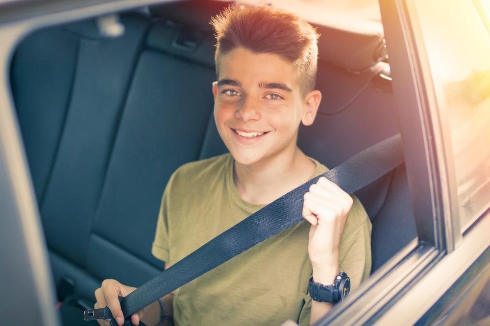 Ado en voiture
